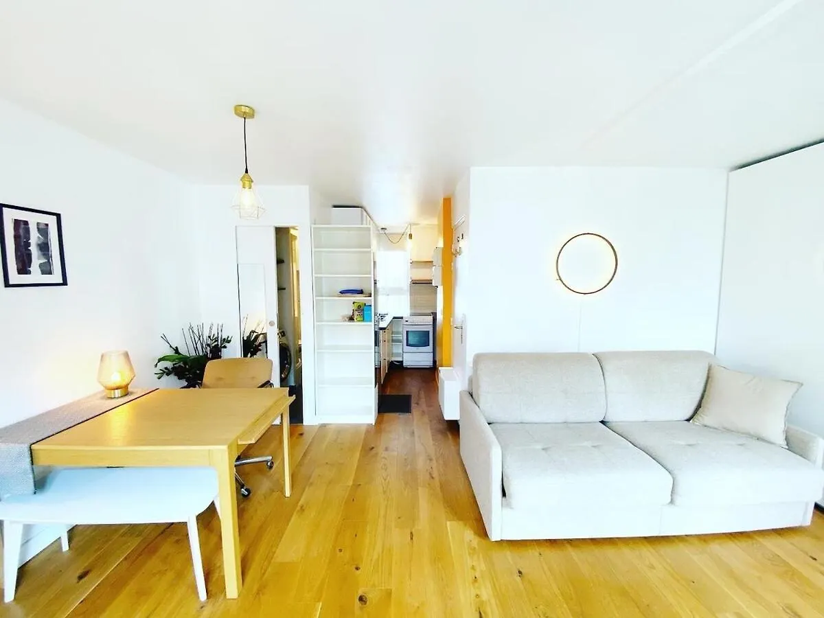 公寓 Au Calme Sur Jardin Tres Bel Appartement Lumineux 巴黎