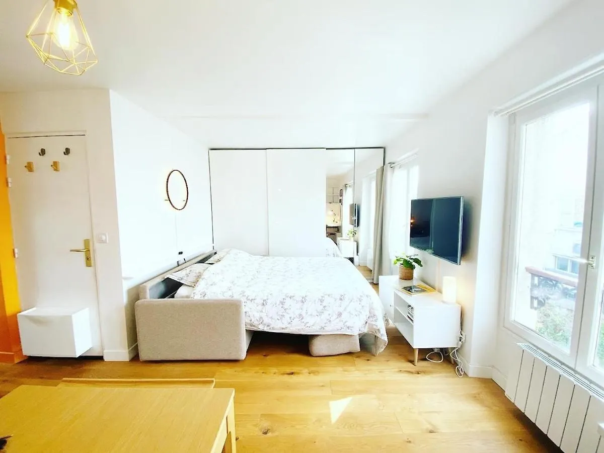 Apartment Au Calme Sur Jardin Tres Bel Appartement Lumineux Paris